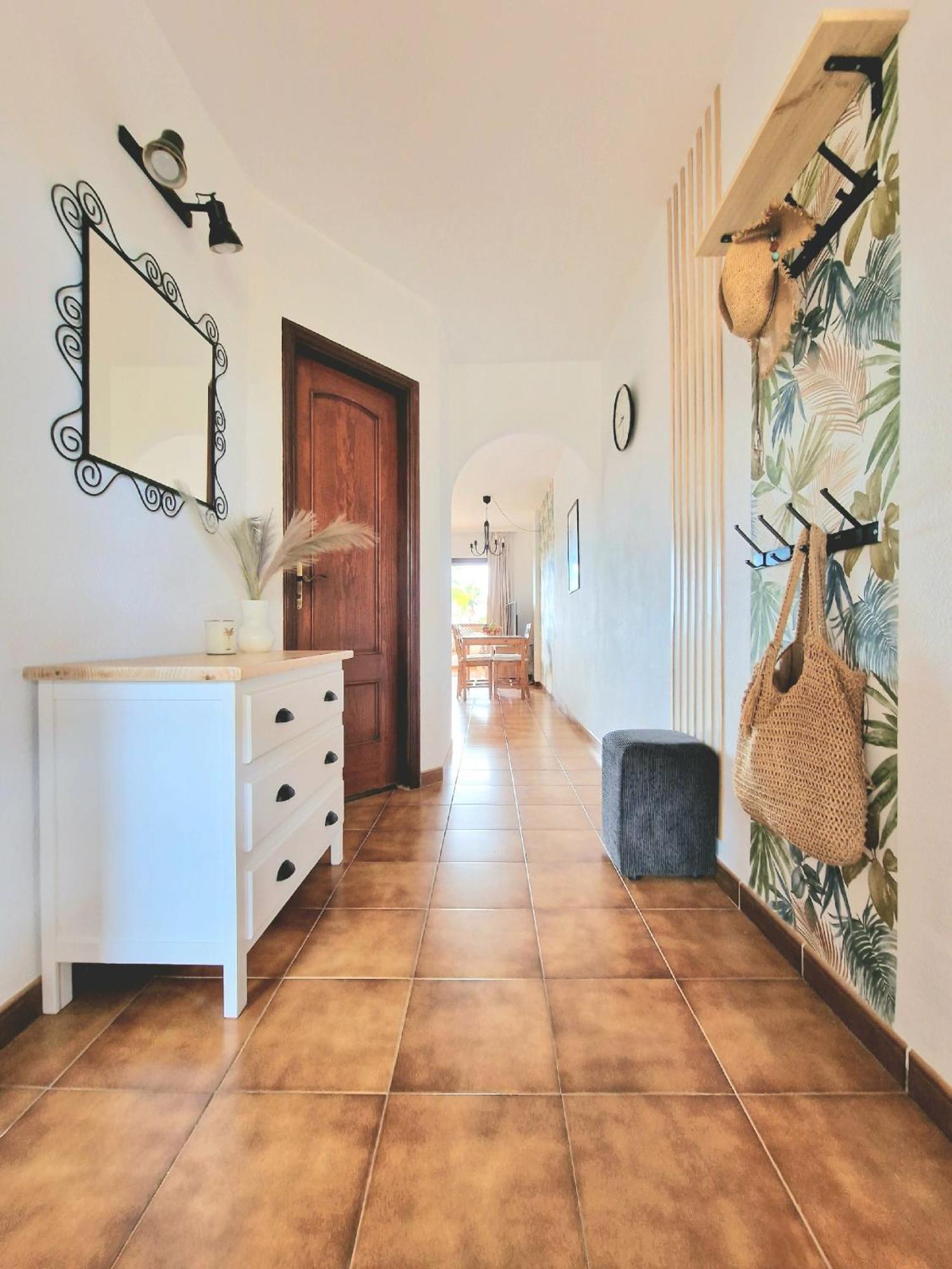 Strelitzia Apartment - Ocean View & Heated Pool San Miguel de Abona Bagian luar foto