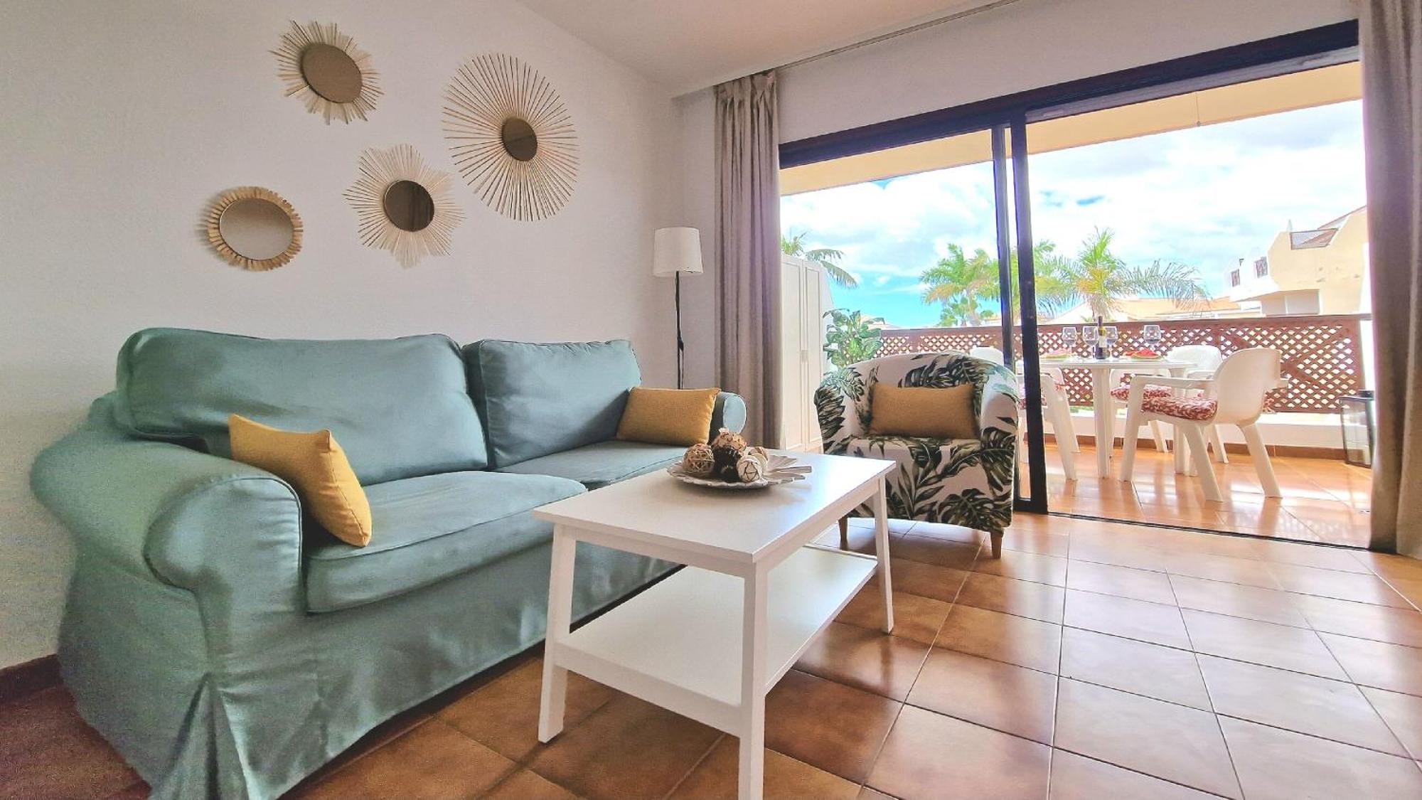 Strelitzia Apartment - Ocean View & Heated Pool San Miguel de Abona Bagian luar foto