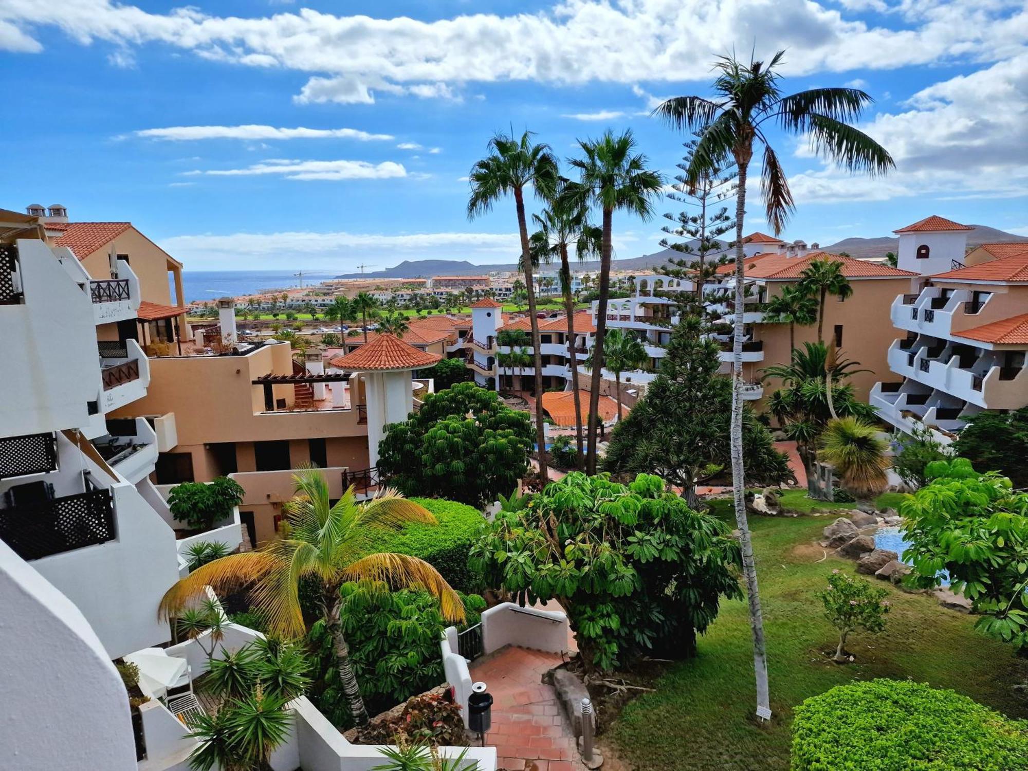Strelitzia Apartment - Ocean View & Heated Pool San Miguel de Abona Bagian luar foto