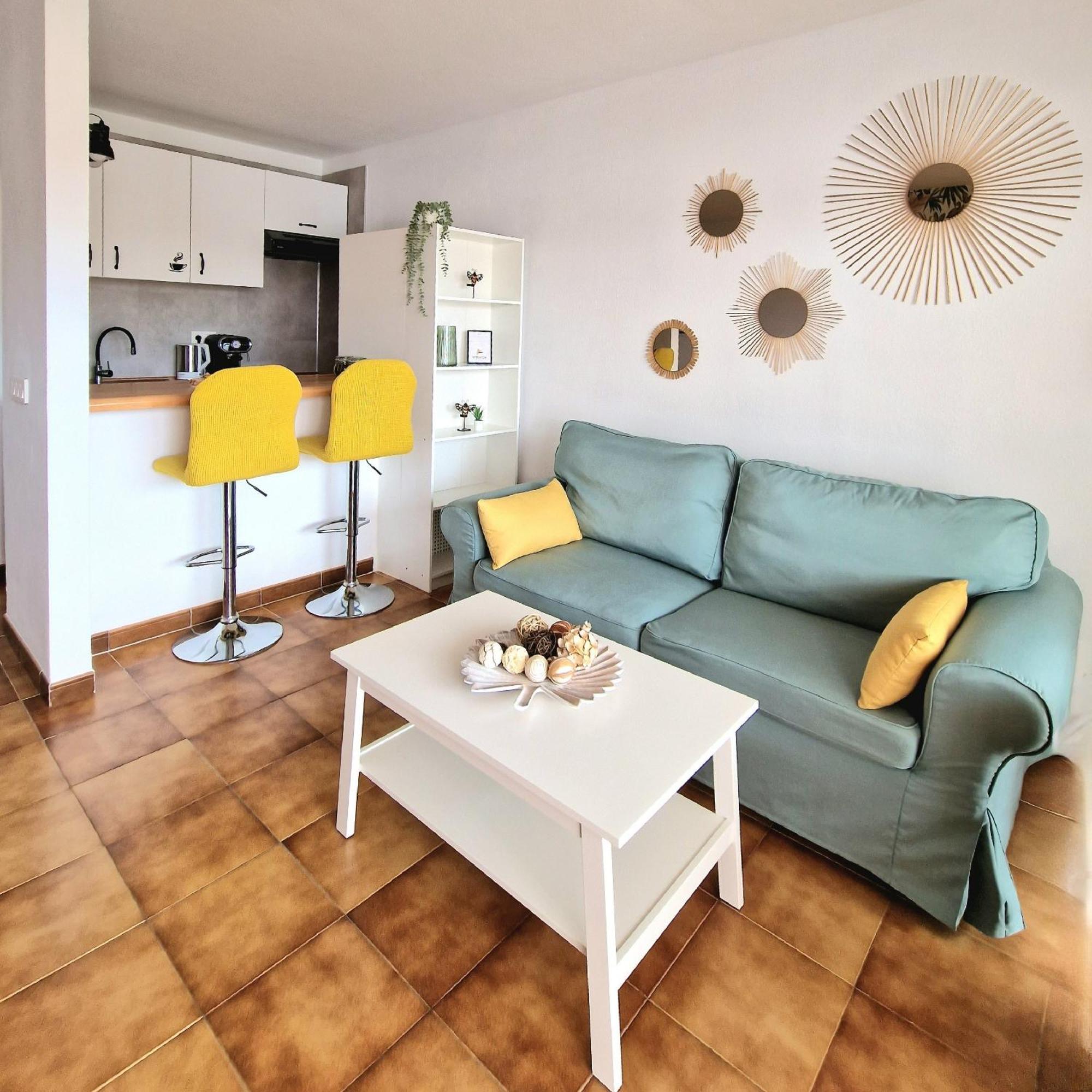 Strelitzia Apartment - Ocean View & Heated Pool San Miguel de Abona Bagian luar foto